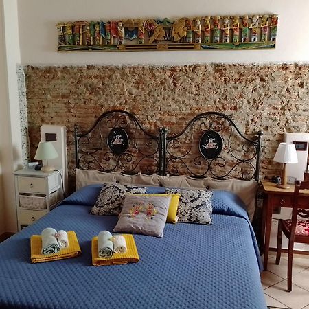 Il Piccolo Eden - Private Garden Apartment ลีวอร์โน ภายนอก รูปภาพ