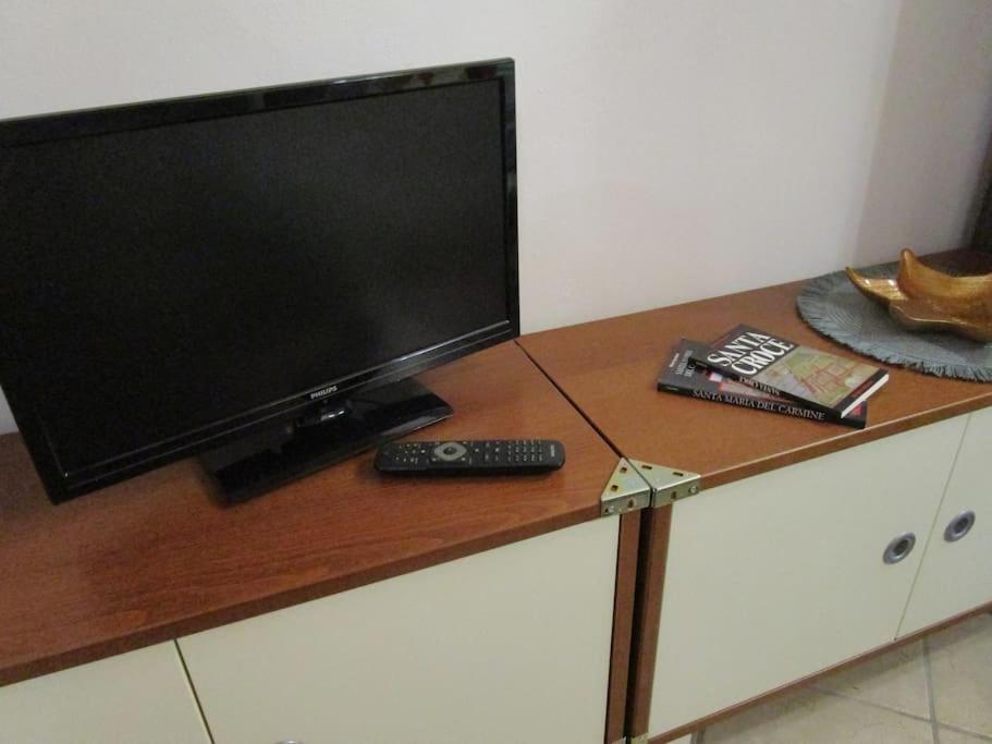 Il Piccolo Eden - Private Garden Apartment ลีวอร์โน ภายนอก รูปภาพ