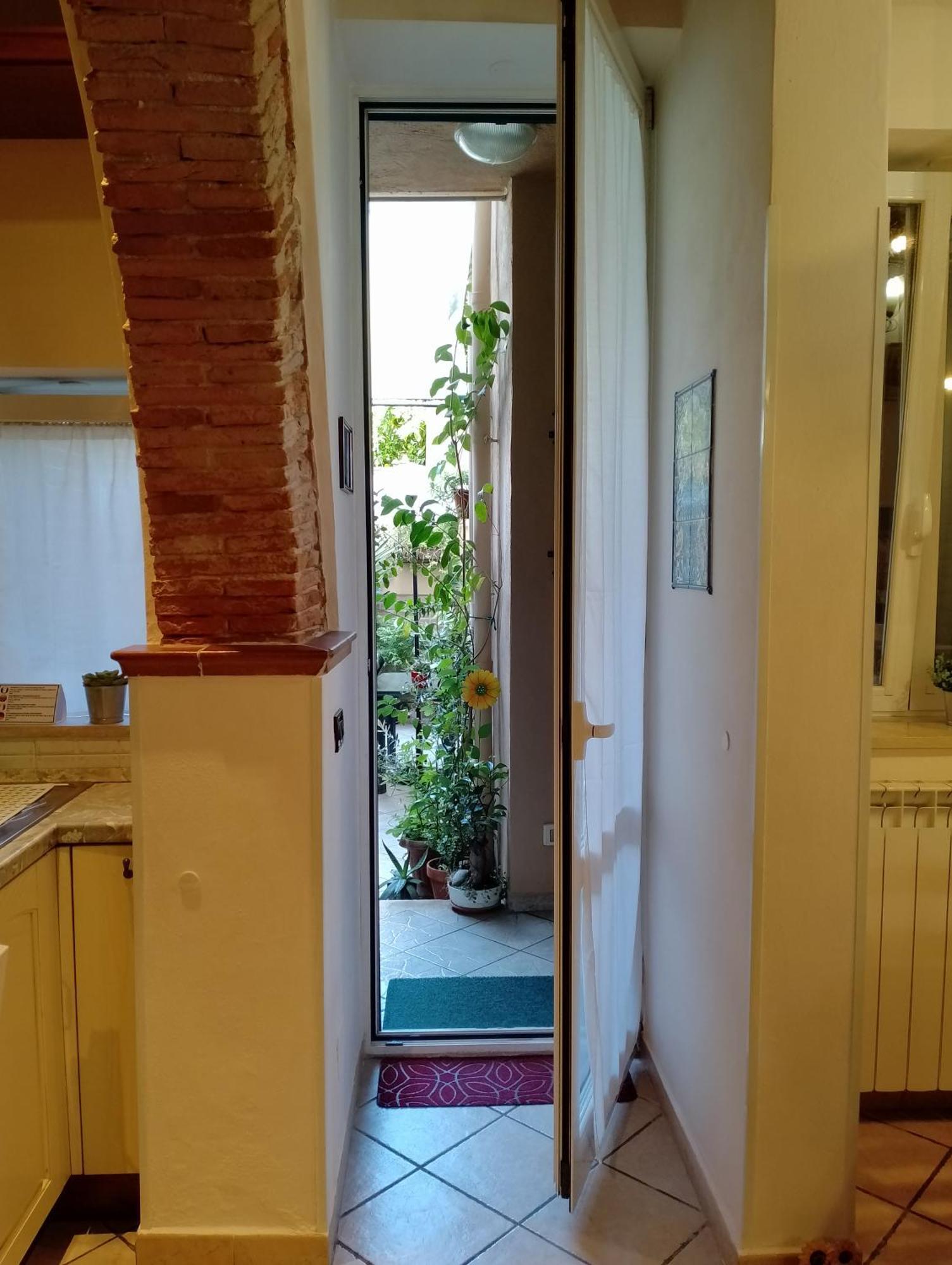 Il Piccolo Eden - Private Garden Apartment ลีวอร์โน ภายนอก รูปภาพ