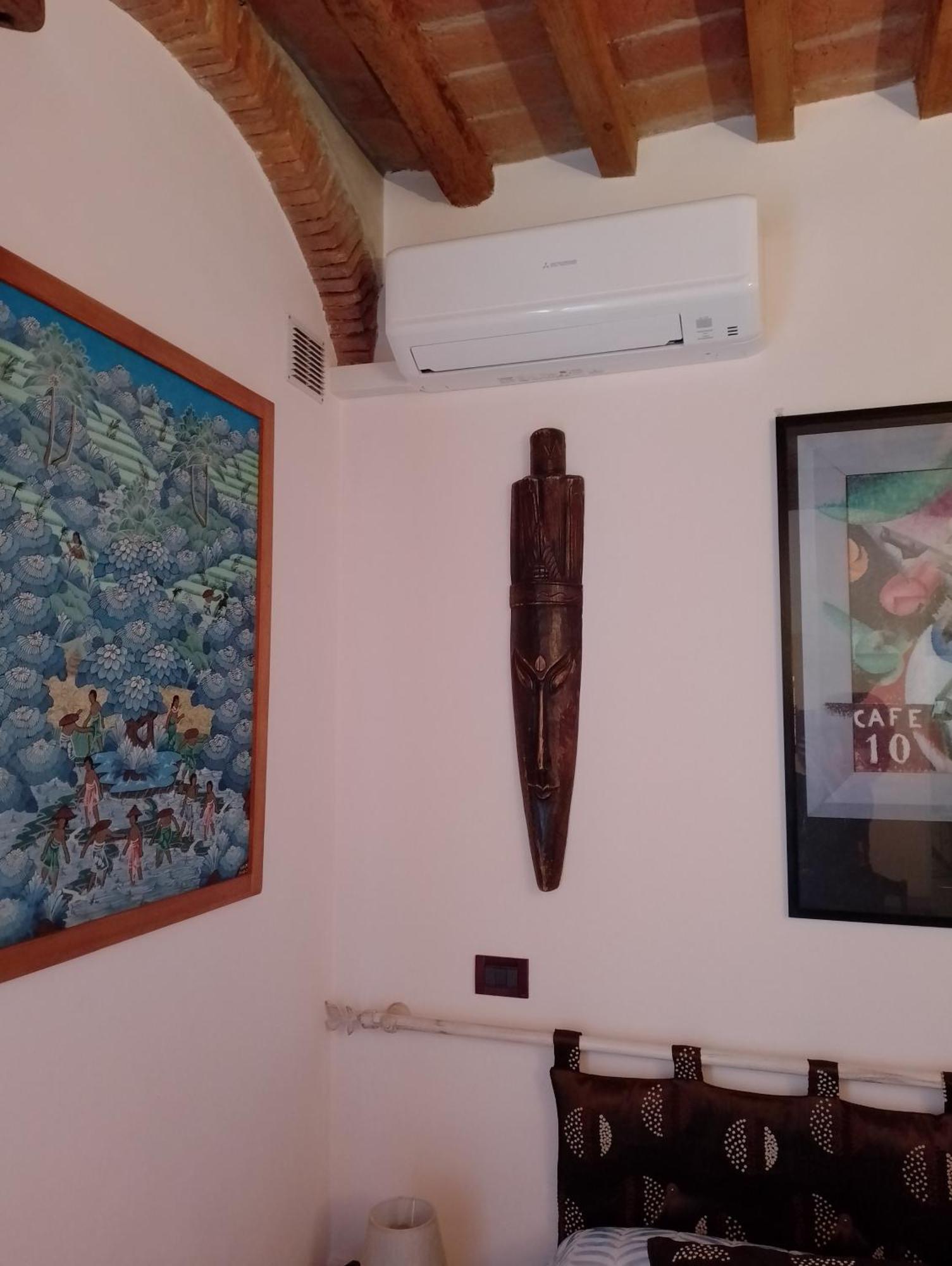 Il Piccolo Eden - Private Garden Apartment ลีวอร์โน ภายนอก รูปภาพ